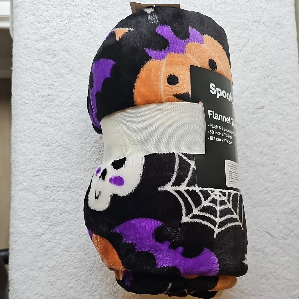 New Spooky Town Halloween Flannel Throw Black Orange Purple 70x50